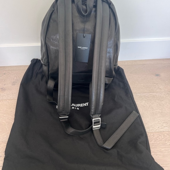 Unisex backpack that’s never been used! Sleek and sexy! - Picture 2 of 2